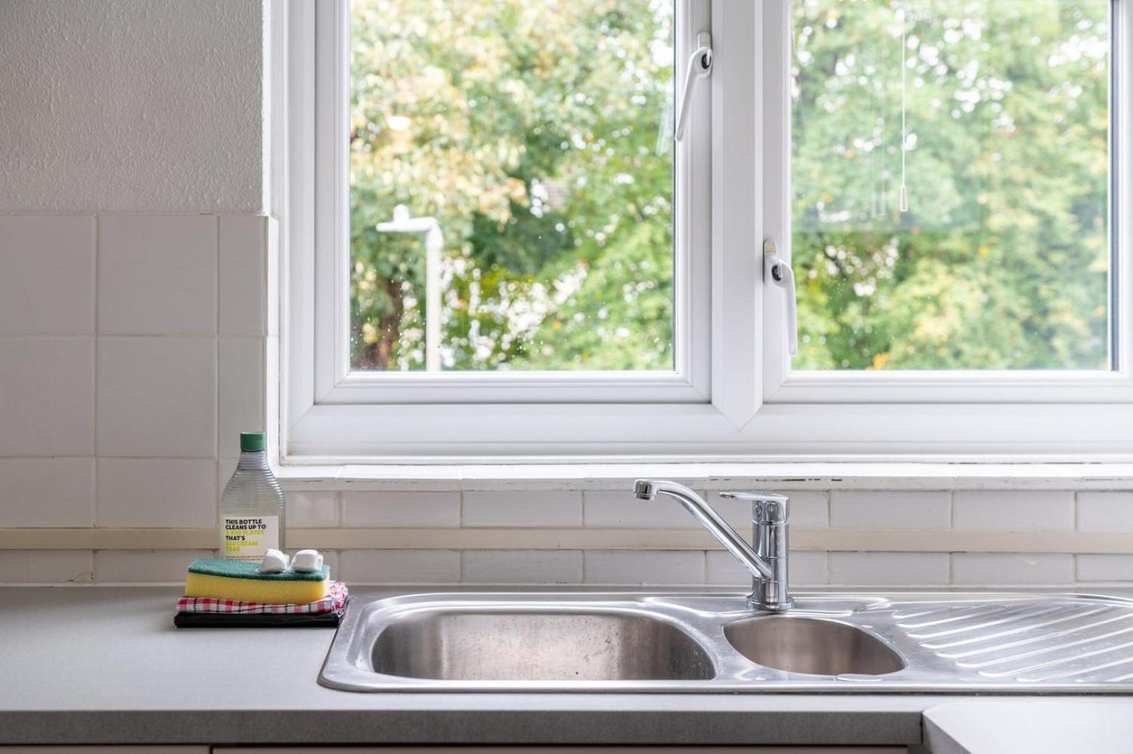 Charming One Bed Abode In East Putney Appartamento